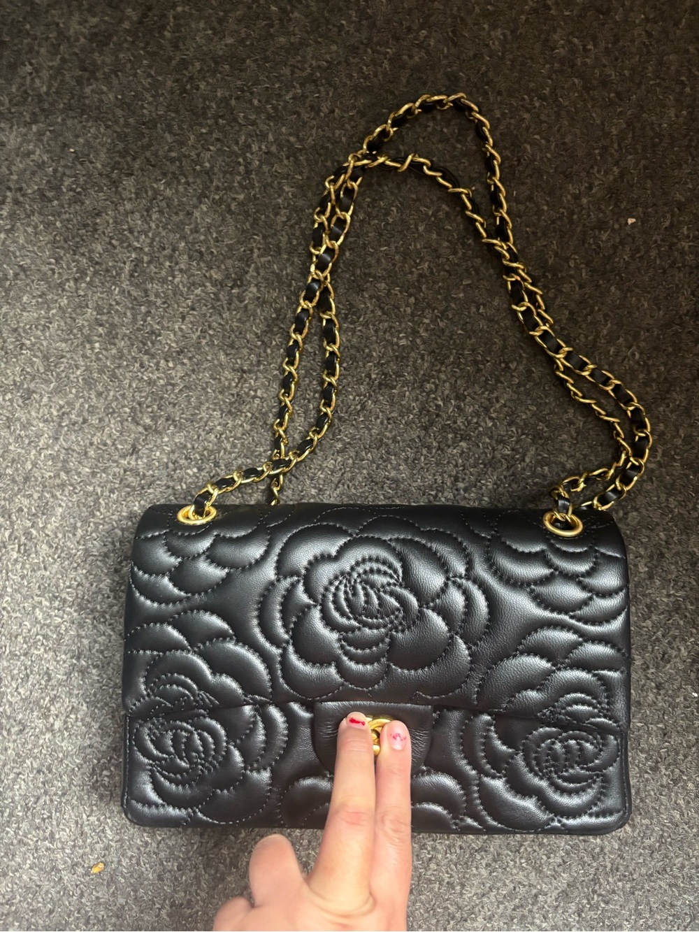 Imperfect Item Fashion Quilted Floral Rose Chain Shoulder Bag DISCOUNT